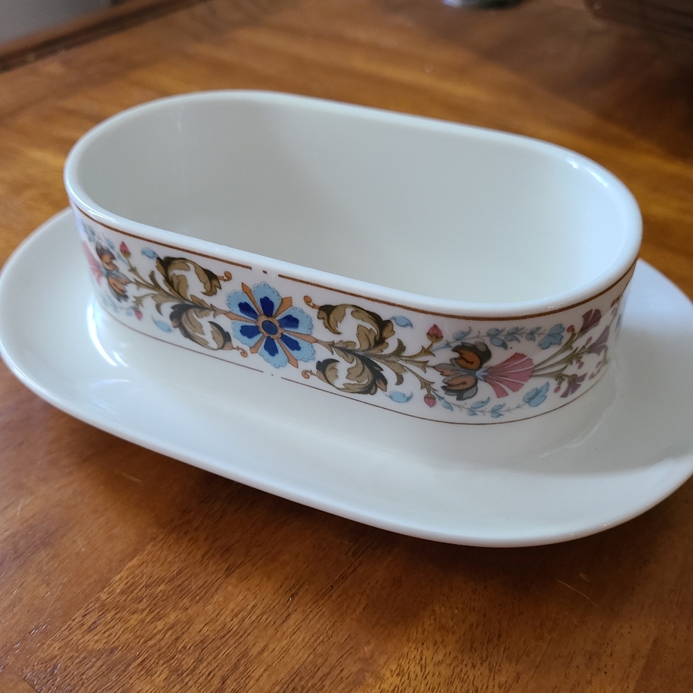 Villeroy & Boch Gravy Boat